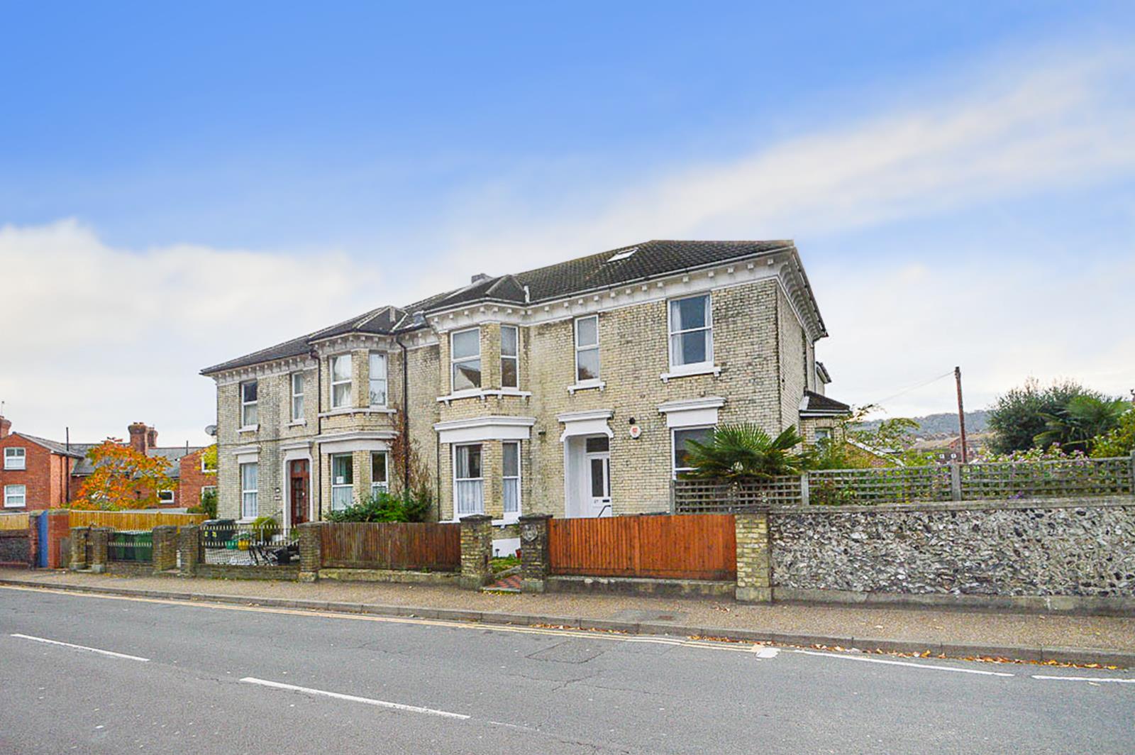 Property Details for Upperton Road Eastbourne East Sussex BN21 1LL